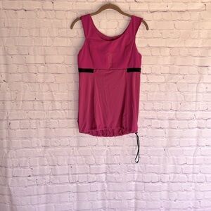 Lululemon Athletica Fuchsia Athletic Tank Top Woman’s Size 8‎
